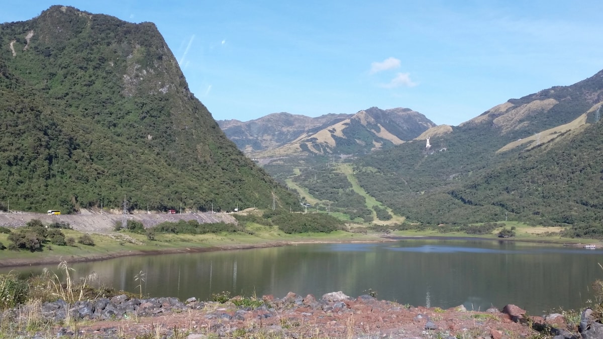 Termas De Papallacta Y Bosque Nublado Andino