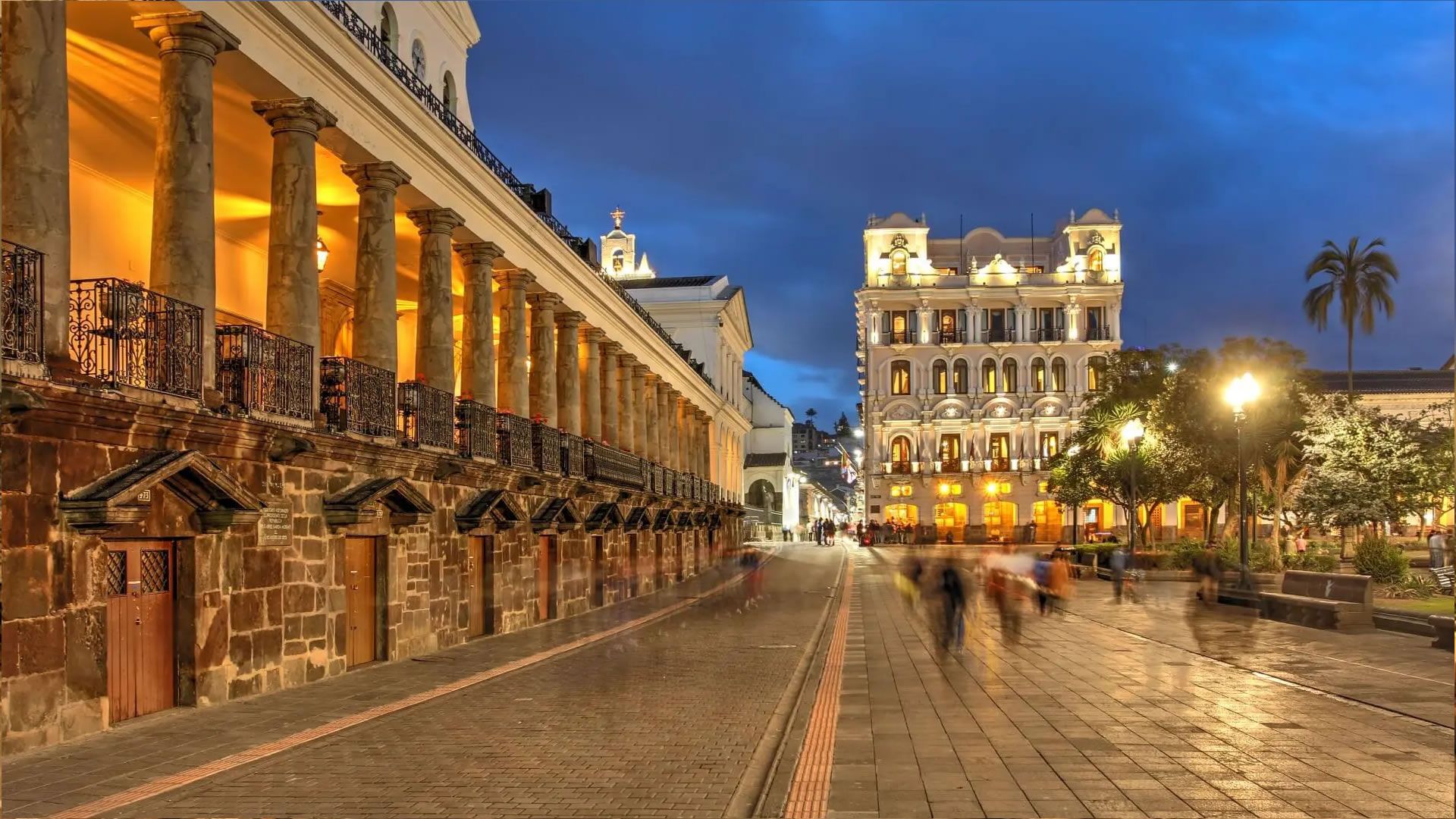 QUITO CITY TOUR & MITTE DER WELT